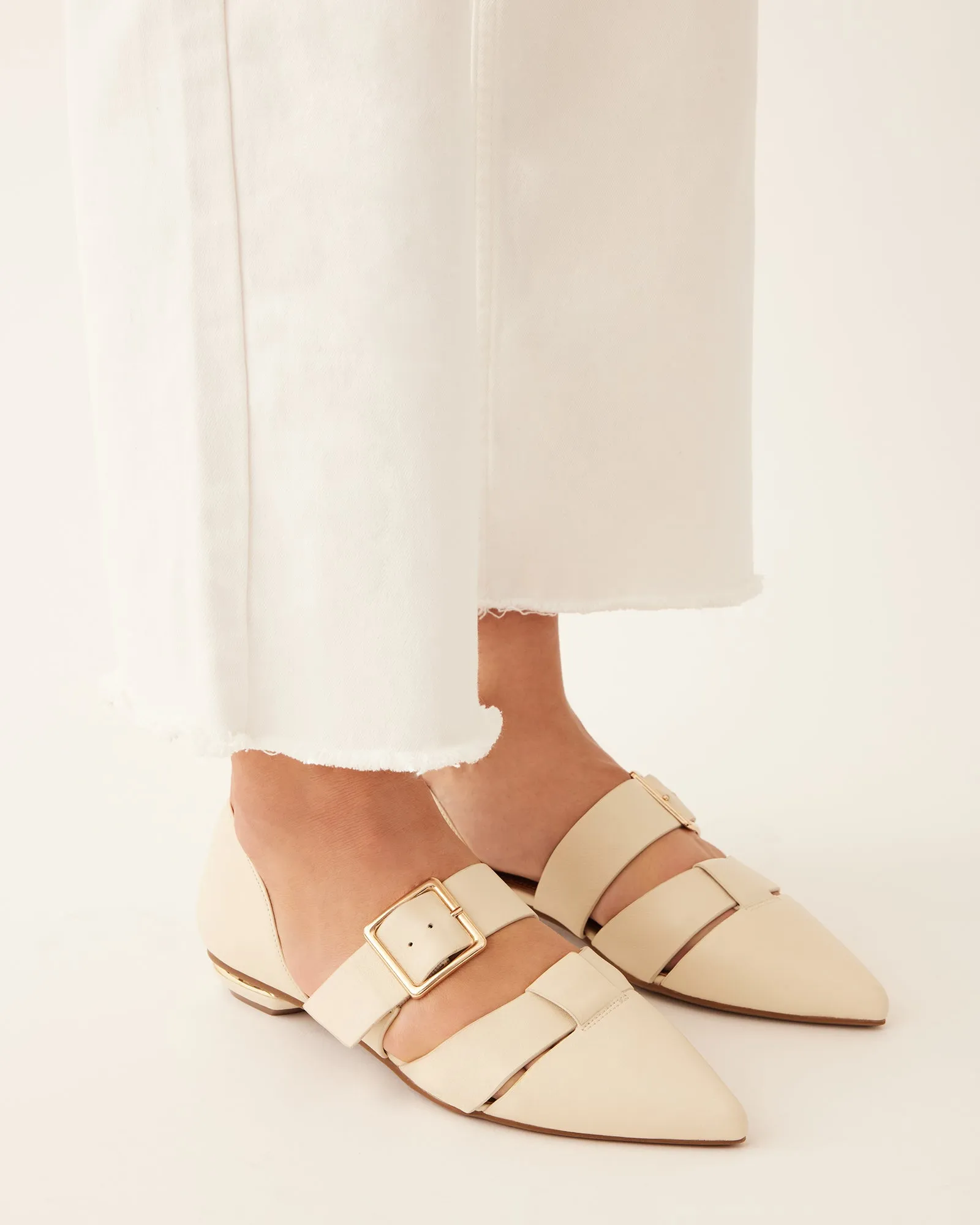 CARLA DRESS FLATS OFF WHITE LEATHER