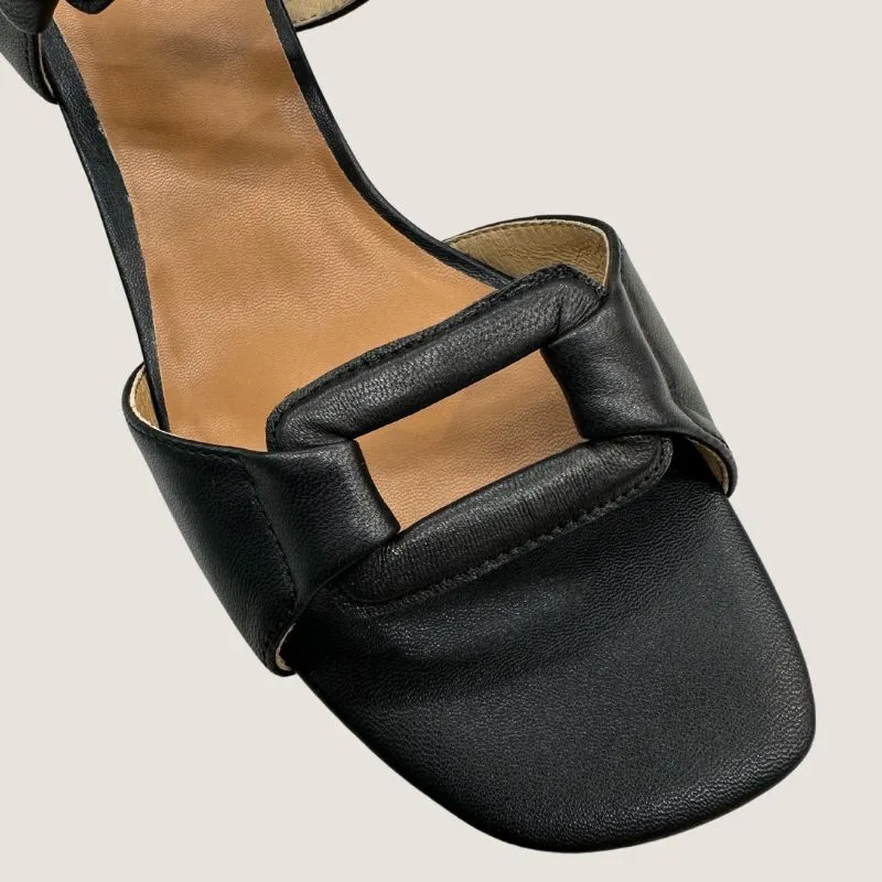 Chrissie Egypt Heel