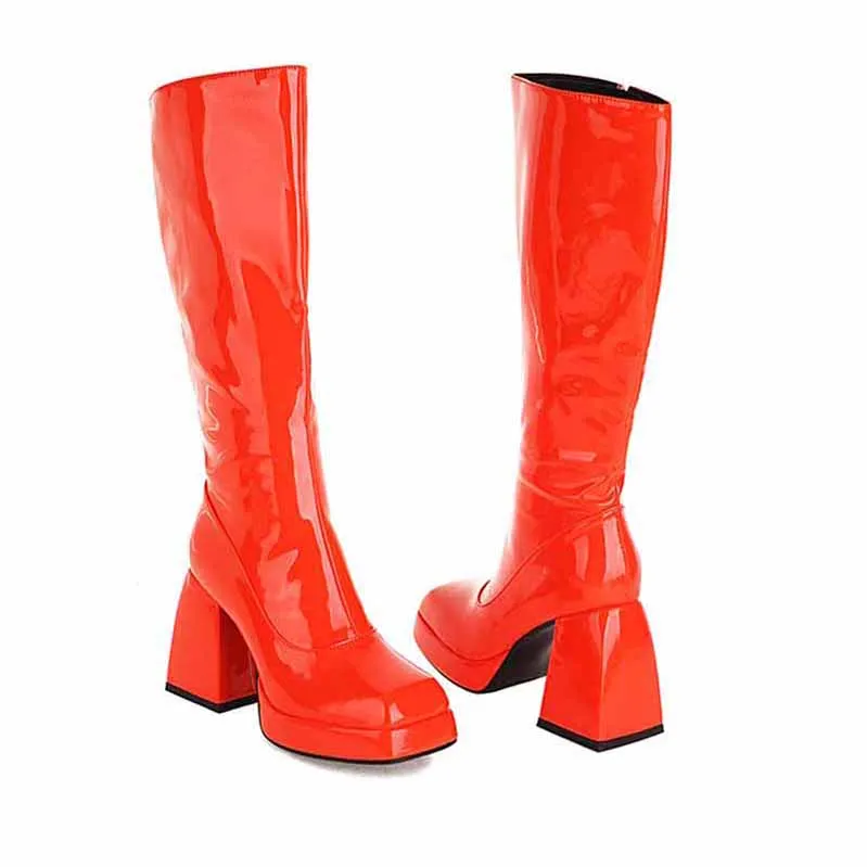 Wome Knee High Boots With Side Zipper and Chunky Heel