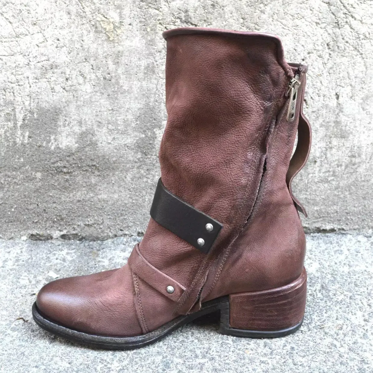 Women motorcycle chunky heel buckle strap mid calf boots